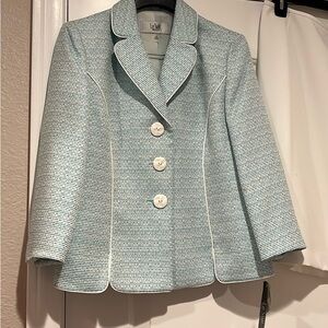 Le Suit Light turquoise blue and white skirt set NWT